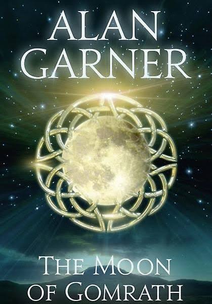 The Moon of Gomrath [Book]